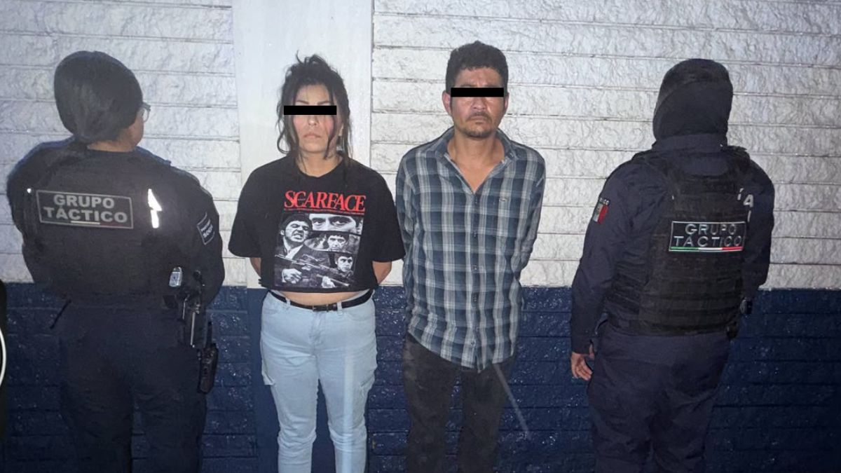 Detienen a pareja por presunto robo en Cuautitlán Izcalli; portaban armas y droga. | Especial