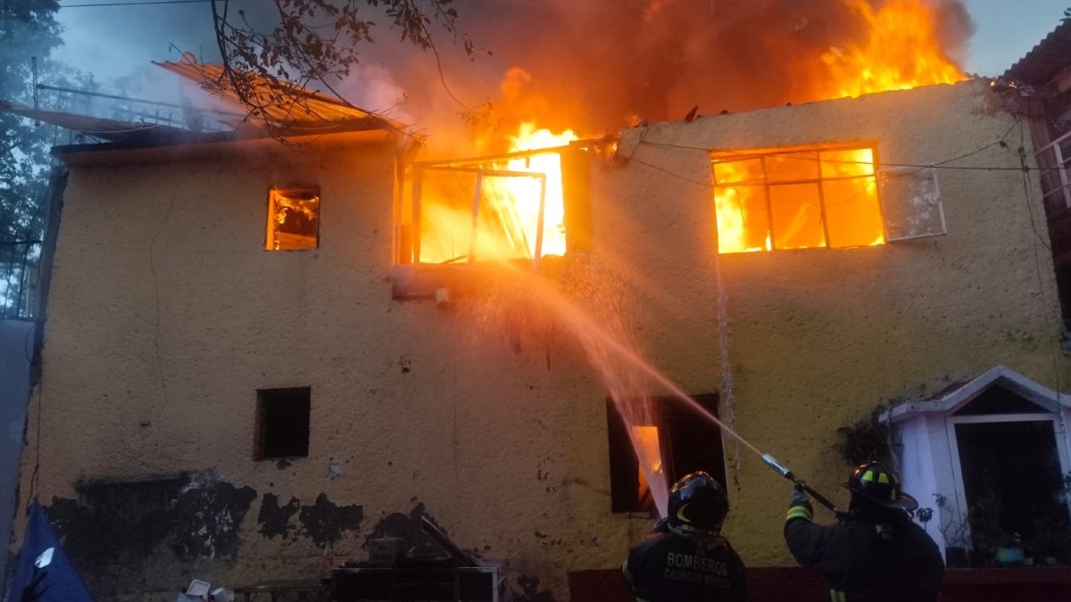 Explosión de gas causó la movilización del cuerpo de bomberos de la Ciudad de México. | Especial