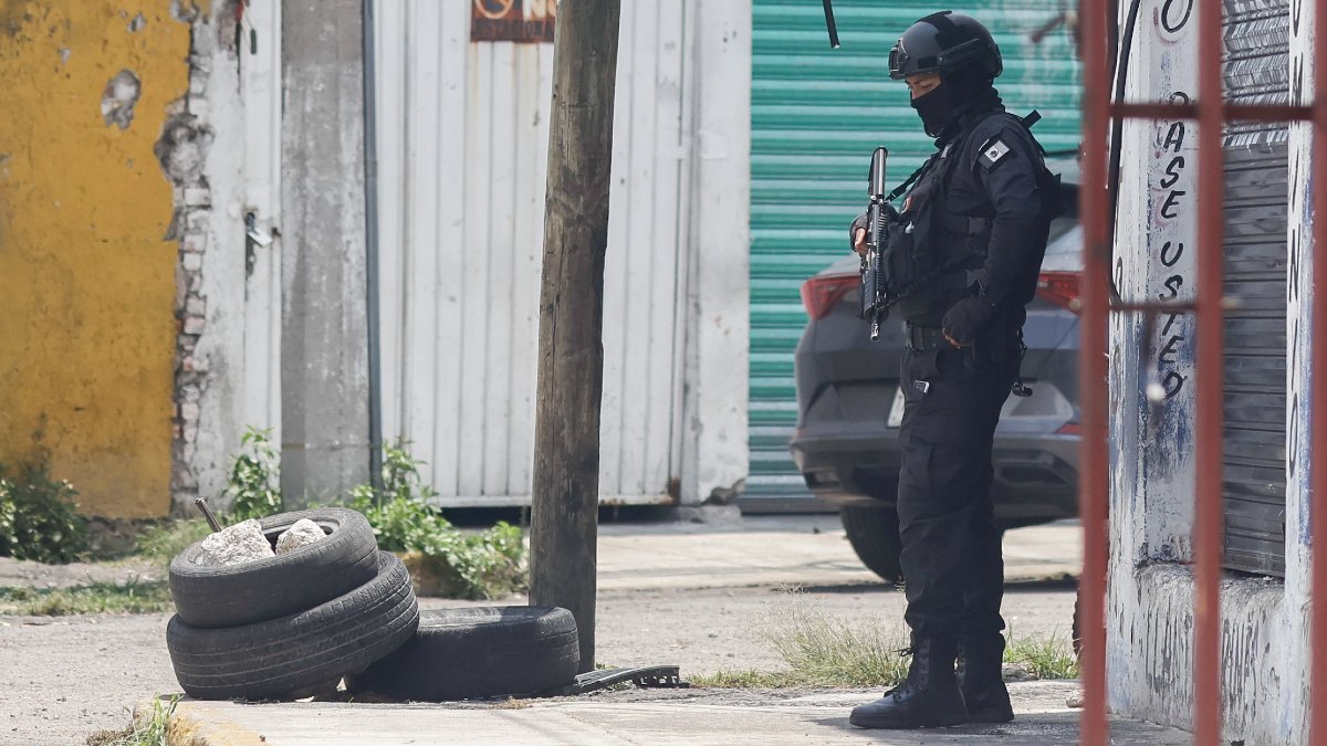 De acuerdo con los locatarios la extorsión suele ser vía telefónica, donde tratan de intimidar para obtener un beneficio económico / Agencia Es Imagen