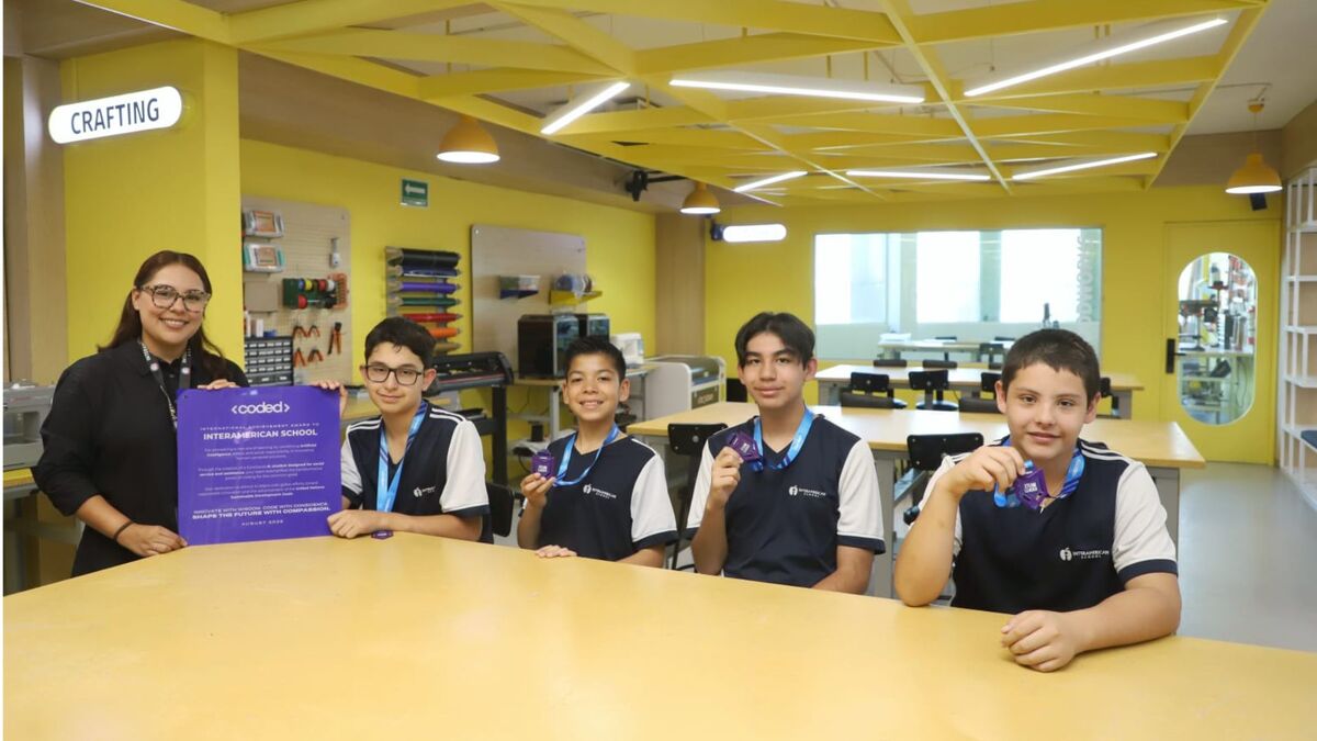 Premian en Londres a estudiantes regios por proyecto de inteligencia artificial