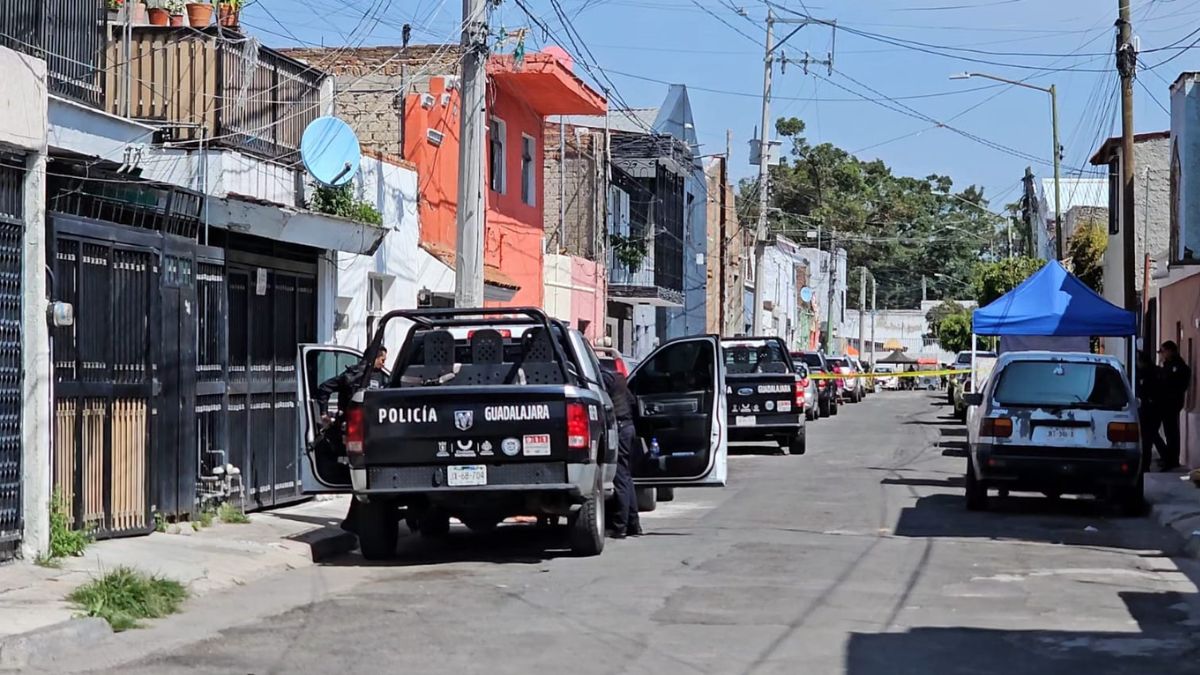 Atacan a balazos una vivienda en la colonia Ferrocarril de Guadalajara | Juan Munguía