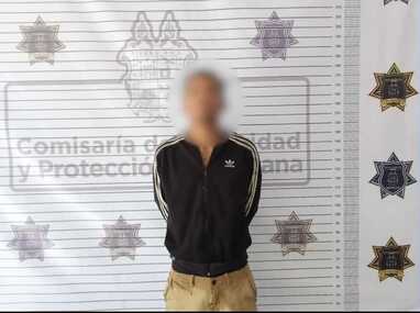 El detenido fue trasladado ante el Ministerio Público para continuar con el procedimiento.