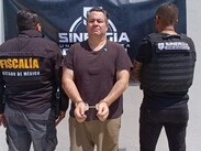 Dictan 13 años de cárcel a Alejandro Mazatán por abuso de su sobrina. / Especial