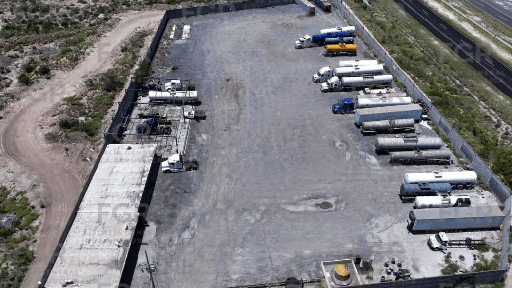 FGR aseguran Hidrocarburos y vehículos en Escobedo NL