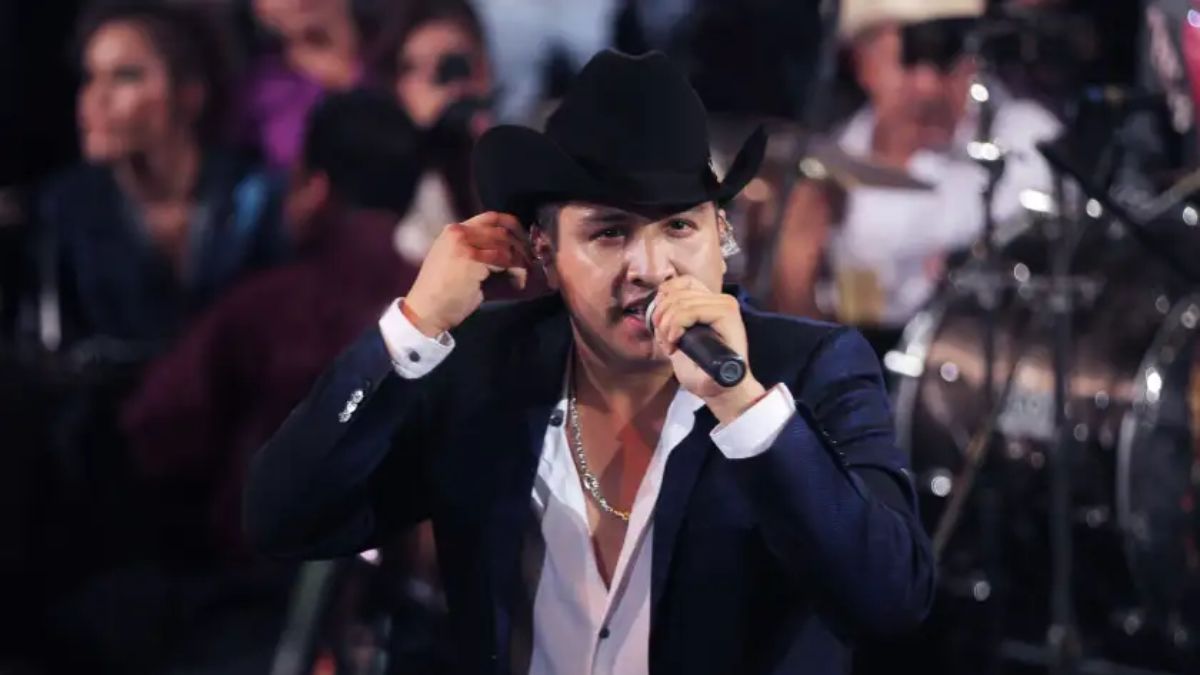 Julión Álvarez se encuentra listo para volver a Monterrey.| Especial