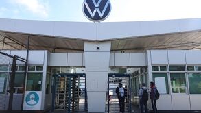 La planta de Volkswagen en Puebla mantiene sus operaciones tras el acuerdo de extender el diálogo entre el sindicato y la directiva