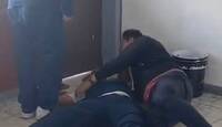Los videos muestran como el profesor mantenía conductas impropias con sus alumnos| Cortesía