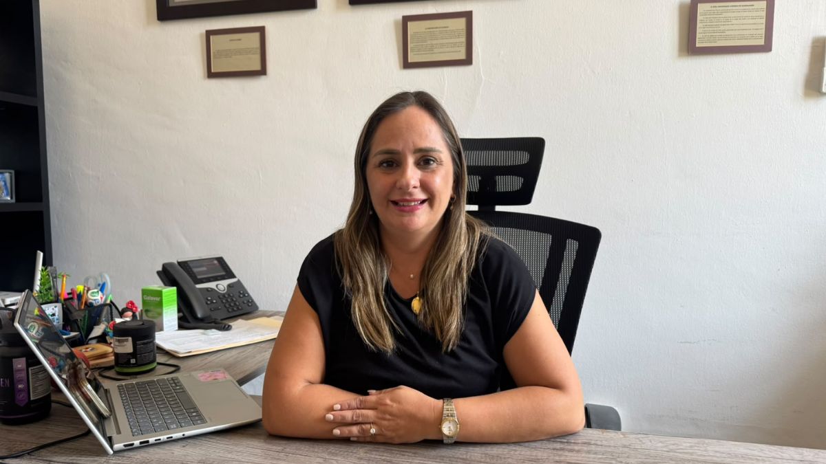 Ana Robles, regidora de Guadalajara explica la convocatoria 'Buen Vecino' para premiar la labor comunitaria.