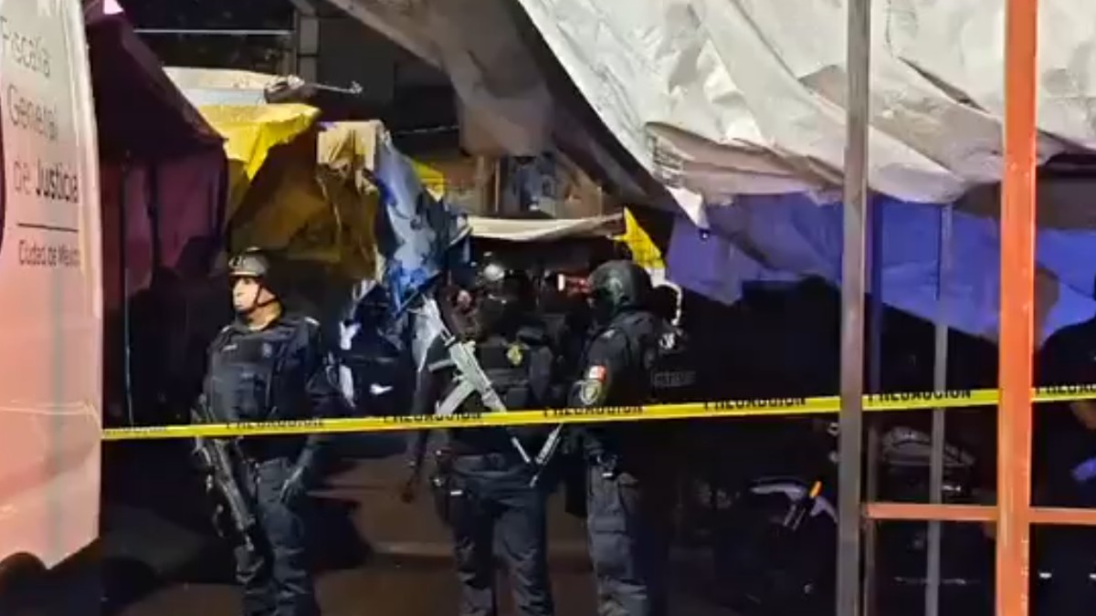 Asesinan a balazos a Dayron de Los Fortis frente a su novia embarazada.