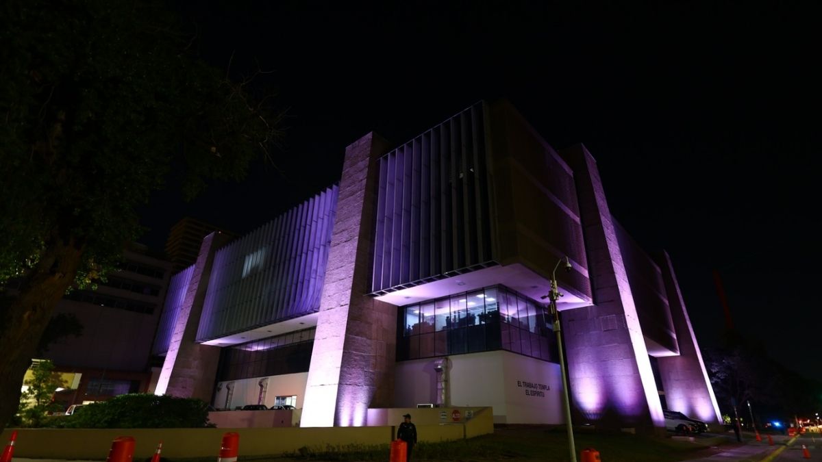 Conmemoran 50 aniversario del Palacio Municipal de Monterrey