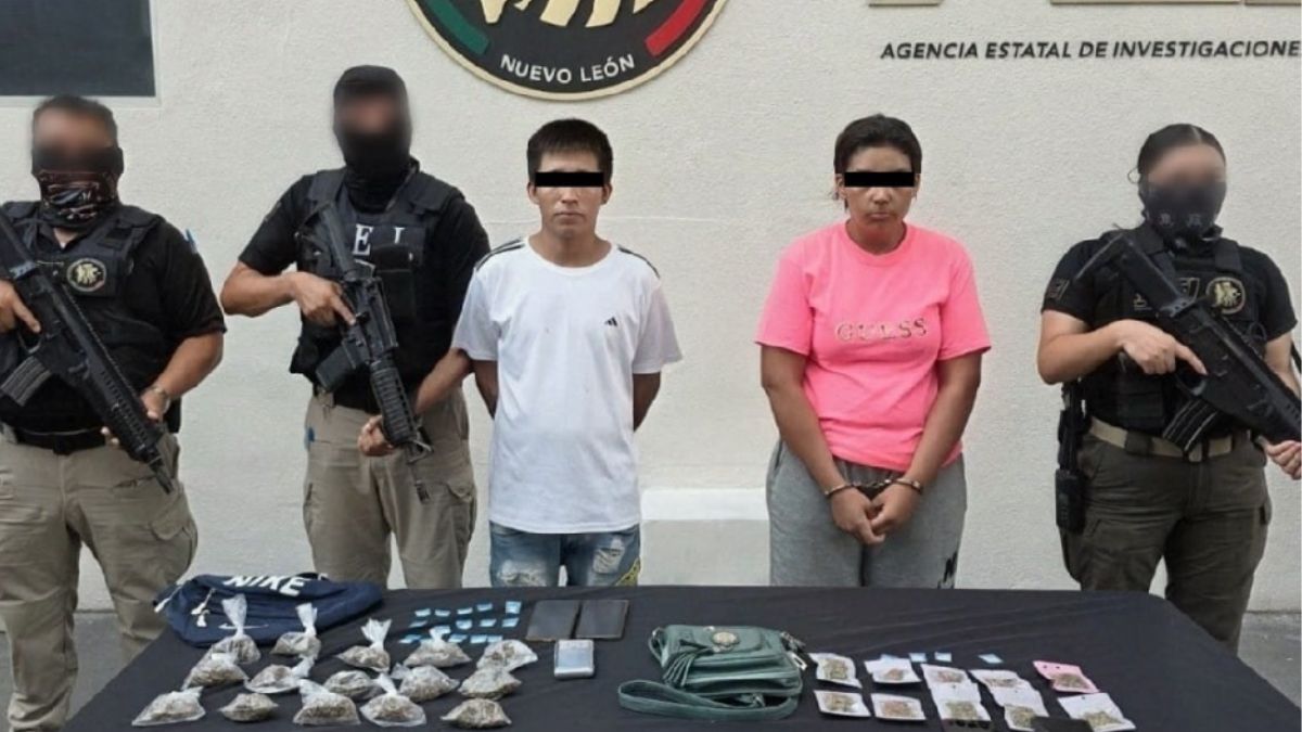 Los detenidos fueron identificados como Itzel Zulema de 23 años y José Antonio de 26.| Cortesía