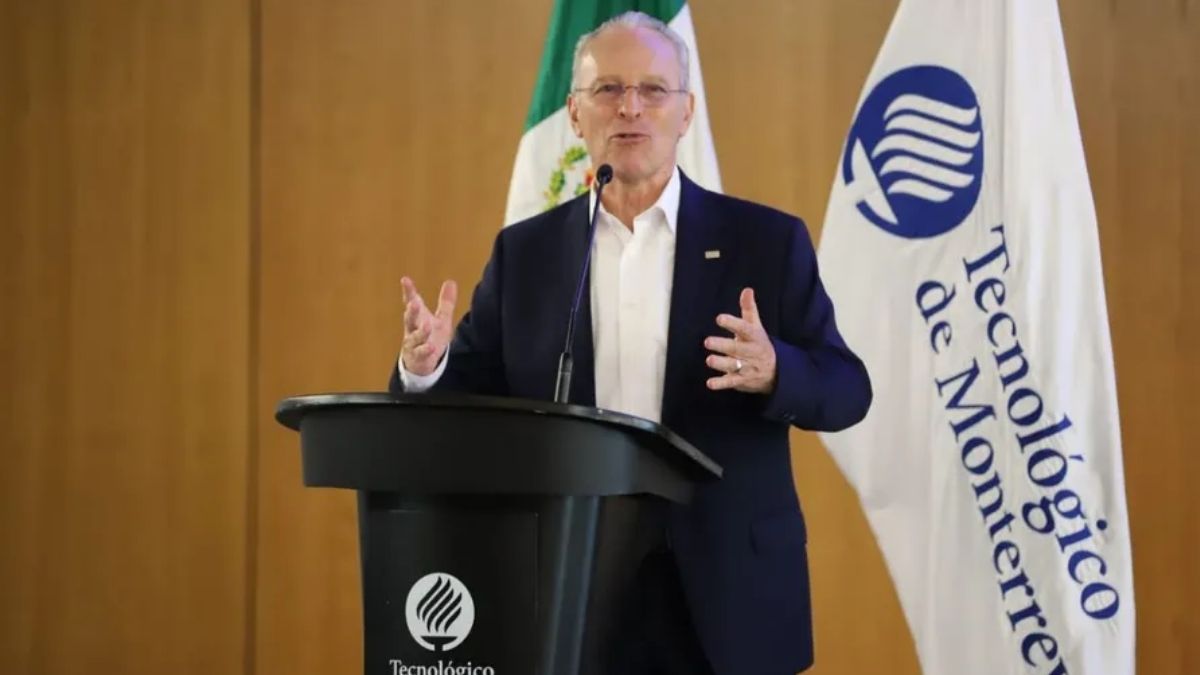 El empresario señaló que los aranceles impuestos por Estados Unidos afectan a sectores como el automotriz