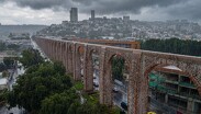 Una alta probabilidad de lluvia en Querétaro permanecerá gran parte del día | Foto generada con Gemini