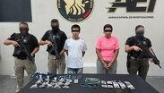 Durante su captura se les encontró que portaban dosis de droga, pues fueron localizados en flagrancia cuando cometían delitos contra la salud.