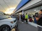 Las filas se extendieron durante varias horas en diferentes puntos de la ciudad.