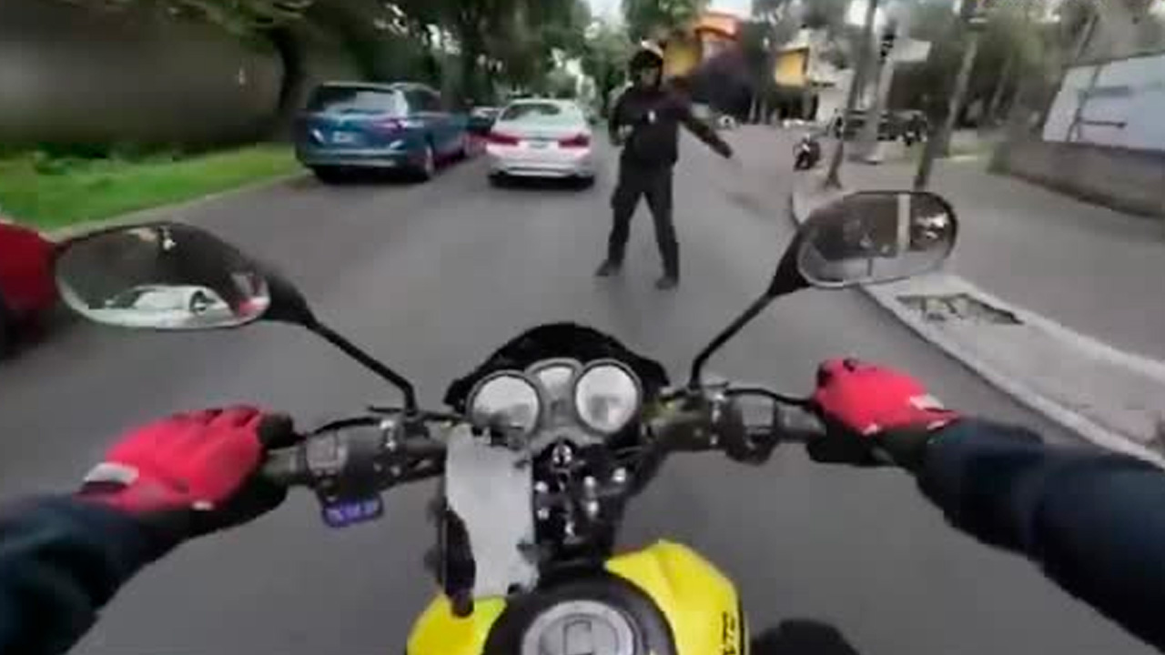 Tlalpan: Motociclista desata peligrosa persecución tras huir de un operativo