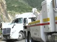 El accidente ocurrió a la altura del kilómetro 232, donde la pesada unidad circulaba con dirección de sur a norte.