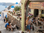 Puedes conocer Grecia al ir de voluntario a cuidar michis