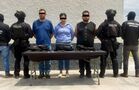 Las cuatro personas están vinculadas con un grupo de delincuencia organizada.