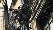 Miles de habitantes de la CdMx reportaron kilómetros de cables en desuso. | Agencia Cuartoscuro