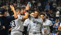 El partido entre Sultanes y Durango terminó pasada la media noche en el Walmart Park.