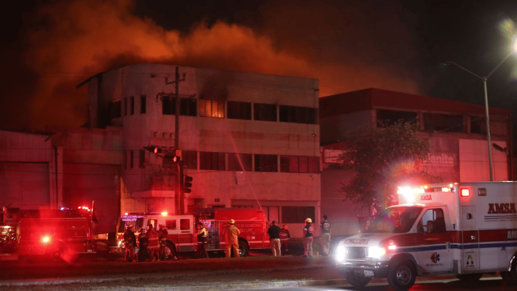 Piden más recursos para contratar más elementos de Bomberos de NL