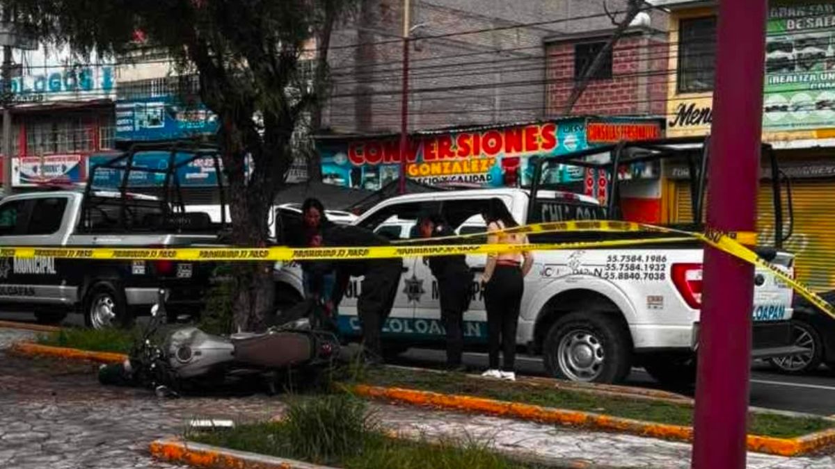 Un motociclista murió tras impactarse contra un árbol en la México-Texcoco.