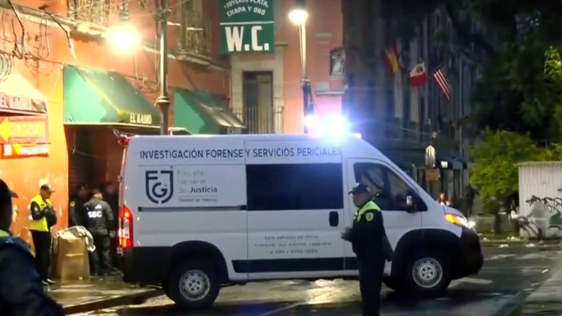 Hombre de 53 años muere tras ataque armado en baños públicos de Cuauhtémoc. TD Fin de Semana Nocturno CdMx, 22 de agosto de 2026
