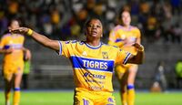 Thembi Kgatlana fue la gran figura del cuadro felino.