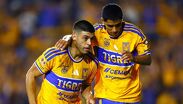 Tigres vence 2-0 al Atlante en el Universitario y logra su primera victoria del torneo. Futbol al día, 22 de agosto de 2026