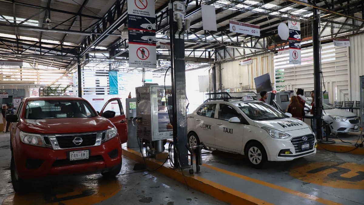 La verificación vehicular se realiza de acuerdo al color del holograma y terminación de placas | Cuartoscuro