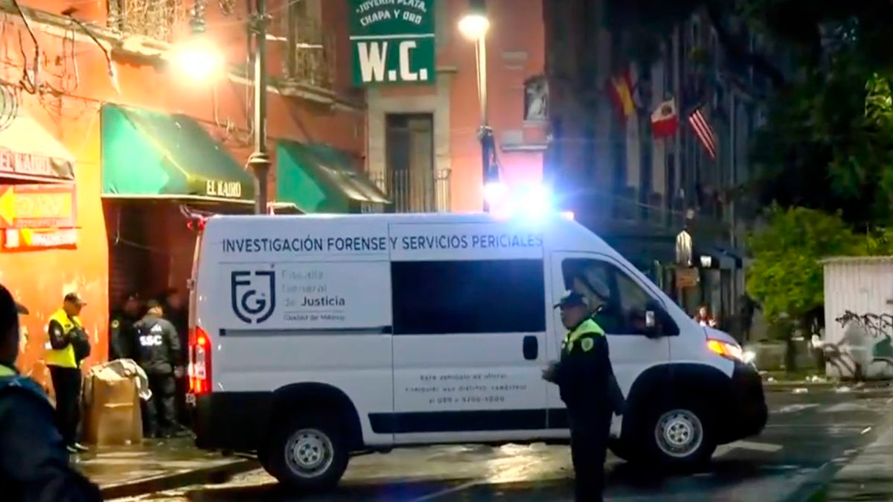 Ejecutan a hombre dentro de baños públicos en calles del centro. TD Express CdMx, 24 de agosto 2026