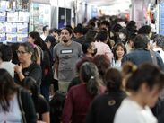 Miles de lectores recorrieron los stands de los 130 expositores durante la FILIP