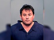Bateman cumple actualmente 50 años en prisión por coaccionar a niñas | Policía del condado Coconino