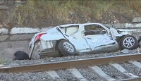 En cuestión de segundos, Álvarez se percató de que la locomotora estaba mucho más cerca de lo que había calculado.