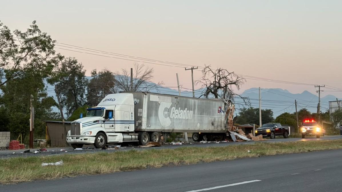 Elementos de Protección Civil de Nuevo León y Montemorelos acudieron al sitio.