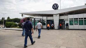 El SItiavw amplió el plazo de negociación con Volkswagen de México para llegar a un acuerdo por el incremento salarial | Anel Esgua