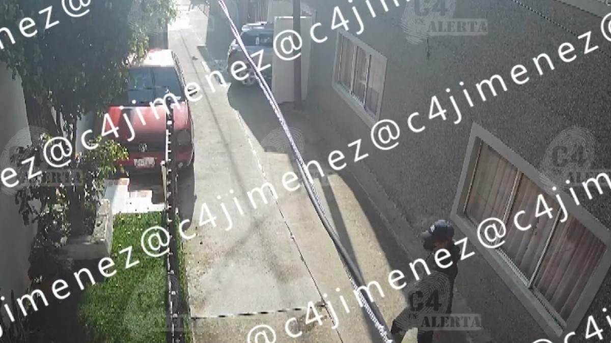 Buscan a hombre que sustrajo con armas a su hijo de 4 años en Huixquilucan.