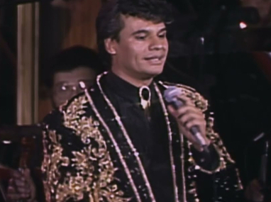 Estrenan el documental "Juan Gabriel: Mi primer Bellas Artes"