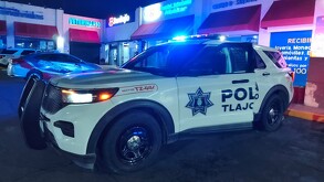 Policías de Tlajomulco localizaron y detuvieron al agresor en las inmediaciones de la plaza comercial