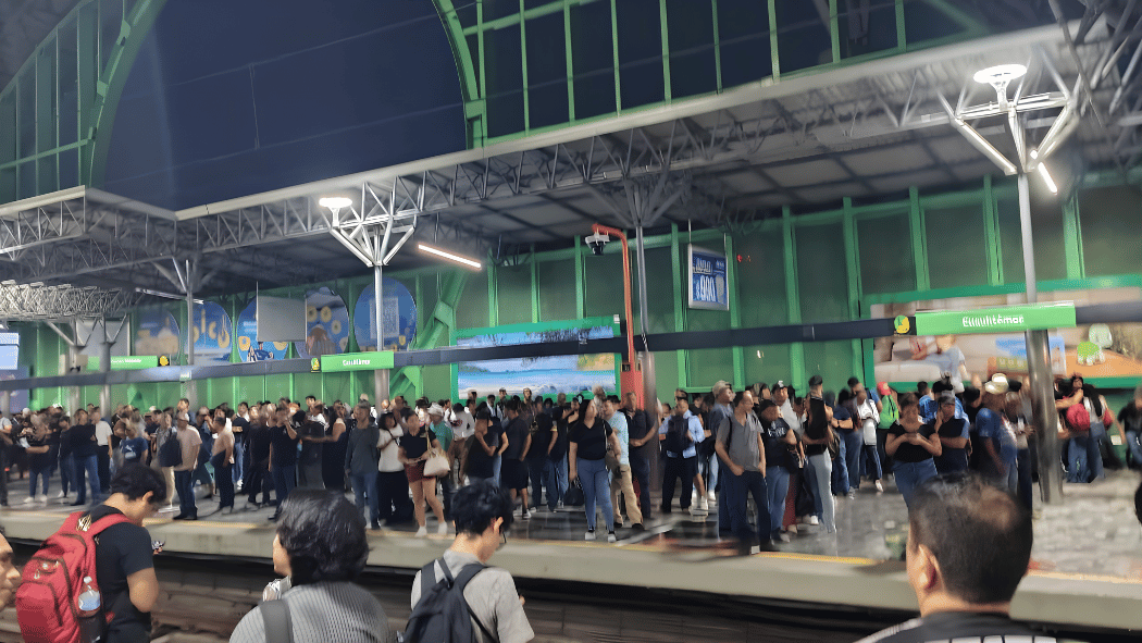 Desalojan linea 1 y 3 del metro por fallas en Metrorrey