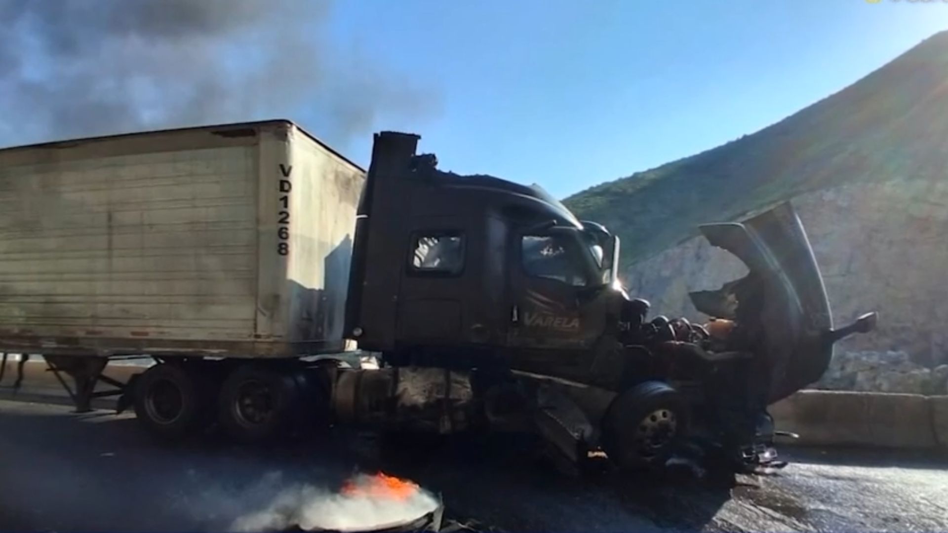 Empresarios de Coahuila exigen ampliar carretera Saltillo-Monterrey por accidentes