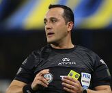 Fernando Espinoza, es un arbitro argentino con gafete FIFA.