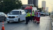 Muere hombre dentro de camioneta mientras circulaba por avenida Madero en Monterrey