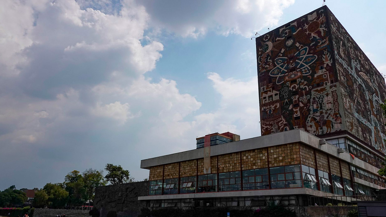Academia es señalada por presunto fraude en exámenes de admisión de la UNAM