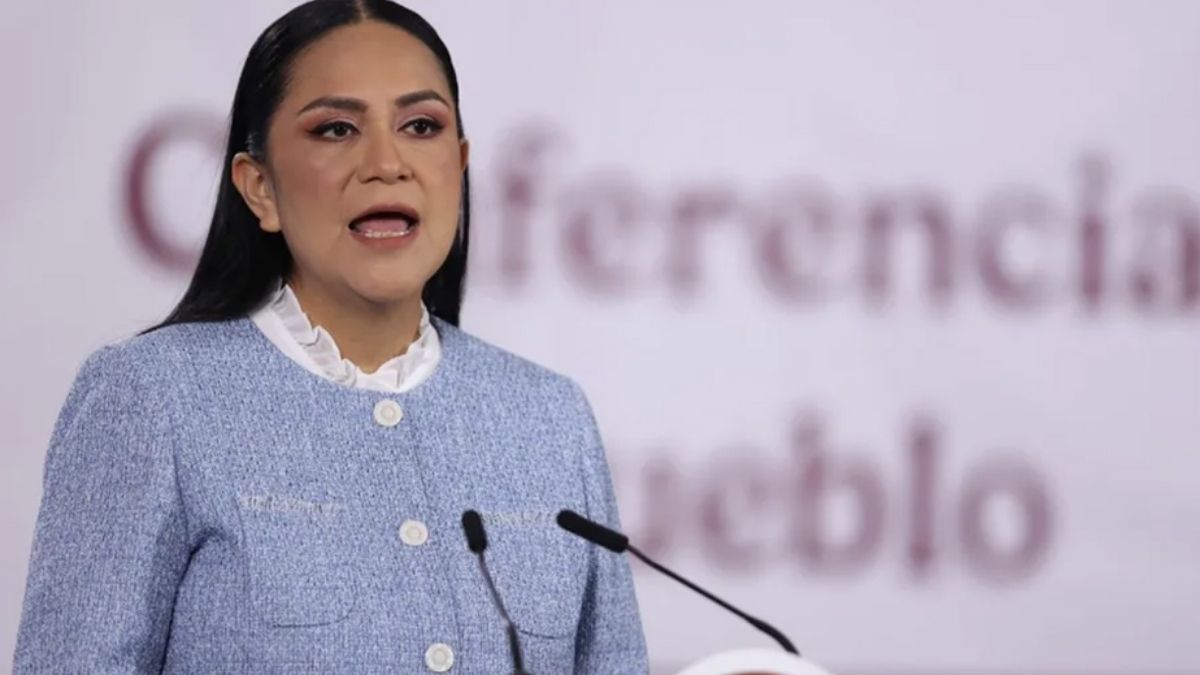 Montiel los citó a las 12:00 horas en la Ciudad de México a todos los integrantes de la bancada, con excepción de Mario Soto y Rodrigo Montemayor.