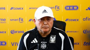 Víctor Manuel Vucetich es el entrenador de Tigres y actual director deportivo.