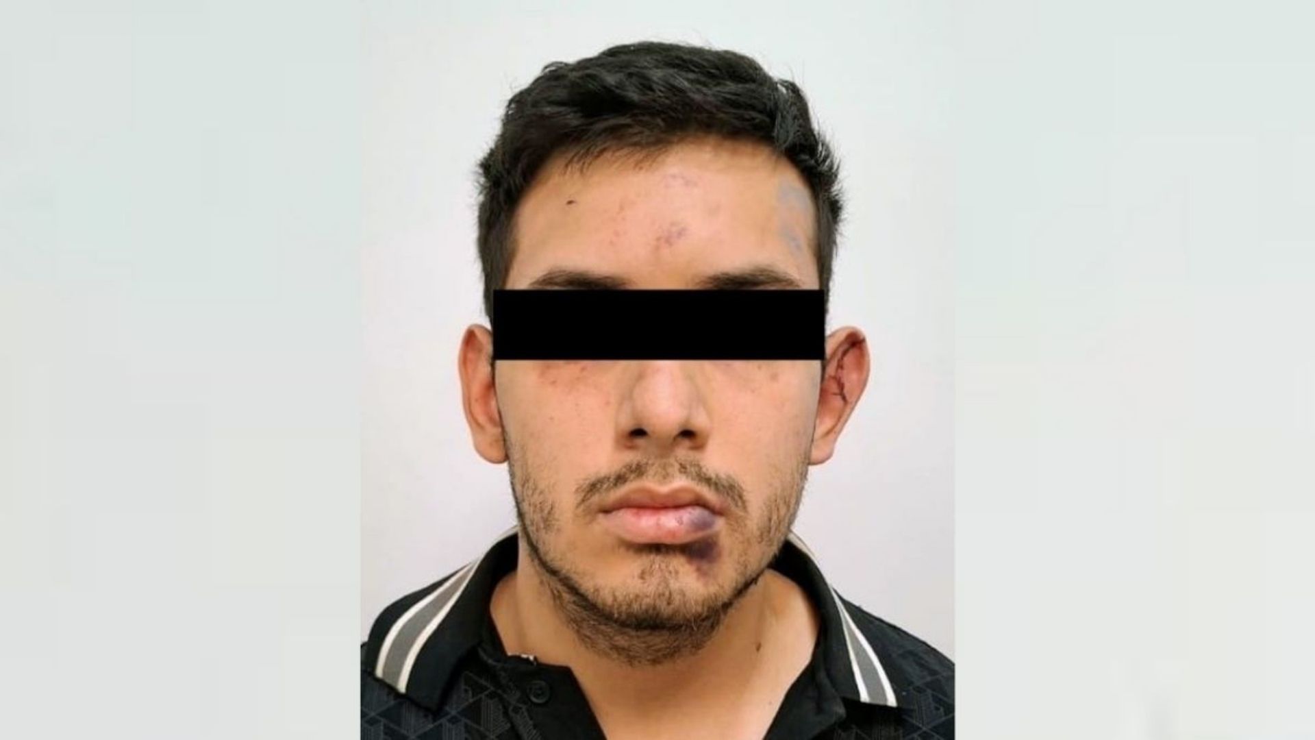 Vinculan a proceso a joven acusado de asesinar a sus padres y robar una camioneta en Monterrey