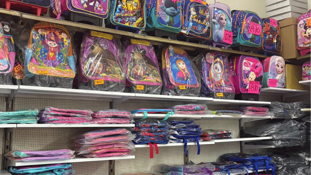 Compras de última hora por regreso a clases en Monterrey