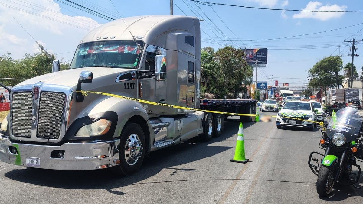 El conductor de la unidad aparentemente no se percató a tiempo de la presencia del ciclista.
